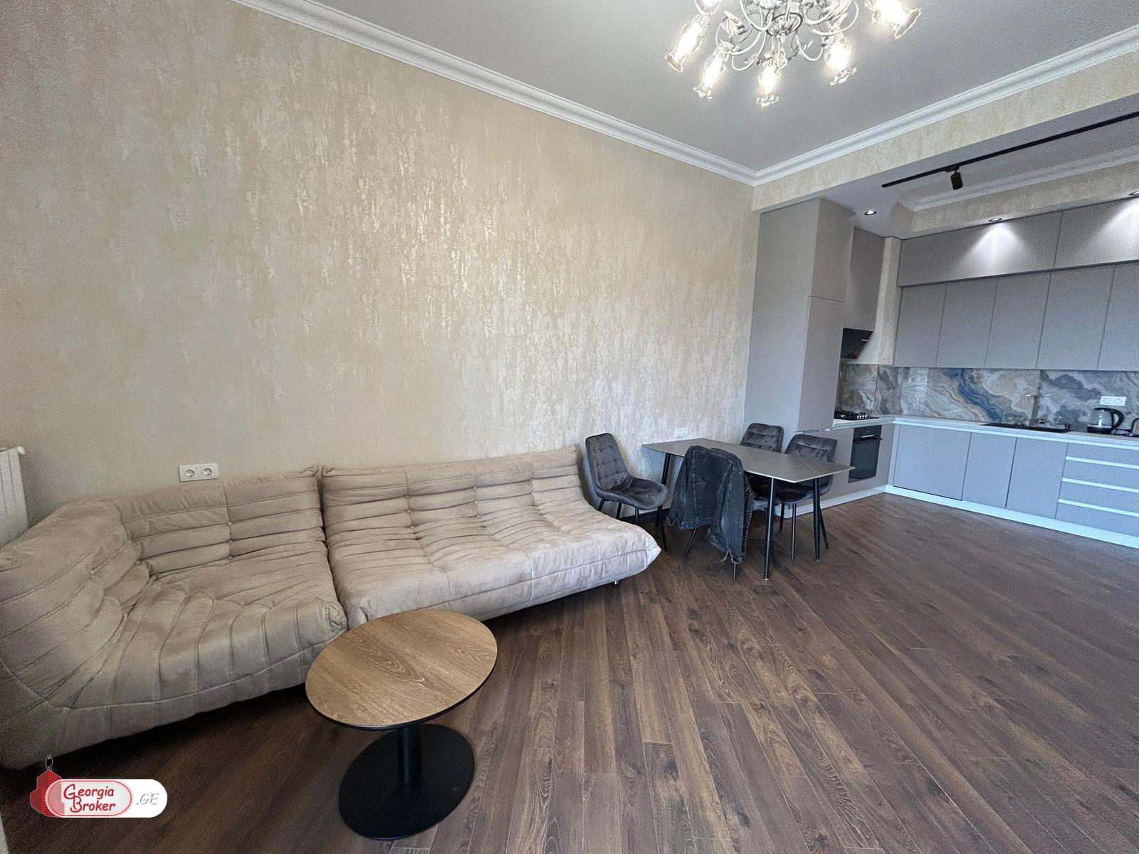 იყიდება ახალი გარემონტებული 2 ოთახიანი ბინა კრწანისი ბლოქსში